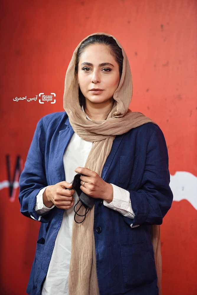 رعنا آزادی ور در اکران خصوصی سریال نمایش خانگی «زخم کاری» در پرديس سینمایی چارسو